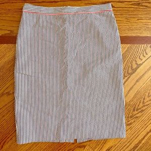 Size 4 no. 2 pencil skirt j crew.